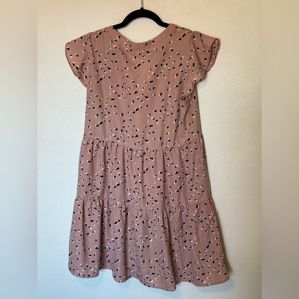 Andree by Unit Pink Tiered Flowy All Over Print Dress Sz medium - Picture 3 of 3